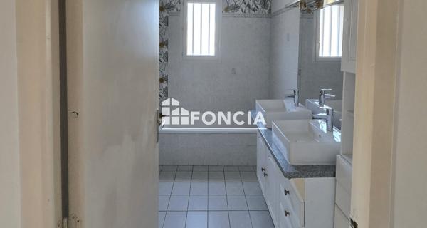 À vendre Maison 4 pièces 102 m² - Le Pellerin 44640