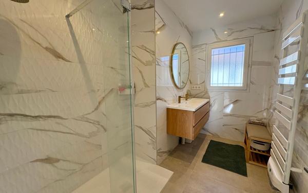 Maison à vendre    4 pièces • 91 m2 Tosse