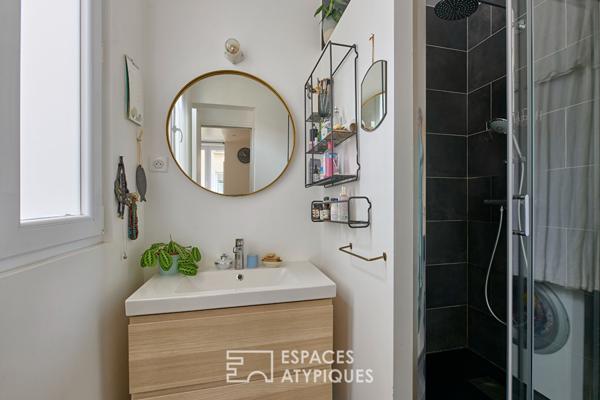 Duplex baigné de lumière à deux pas du marché d’Aligre