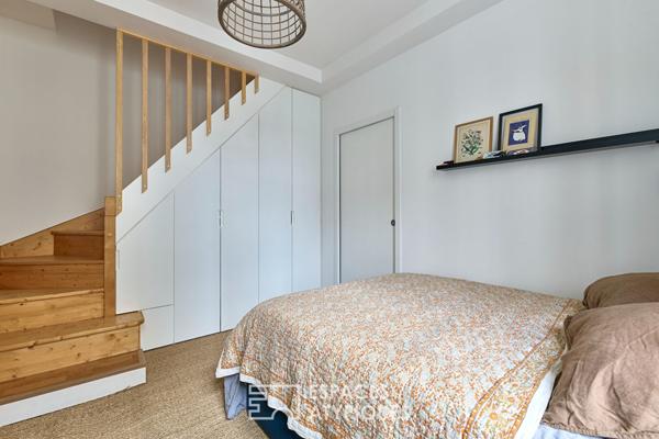 Duplex baigné de lumière à deux pas du marché d’Aligre