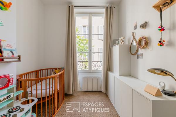 Duplex baigné de lumière à deux pas du marché d’Aligre