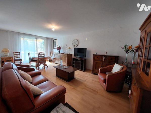 3 CHAMBRES + GARAGE +PARKING + CAVE