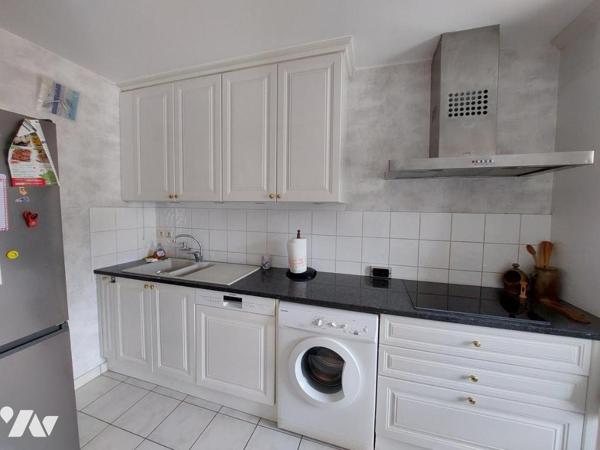 3 CHAMBRES + GARAGE +PARKING + CAVE