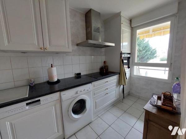 3 CHAMBRES + GARAGE +PARKING + CAVE