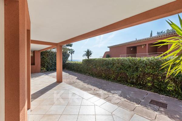 Appartement avec accès privatif à la mer