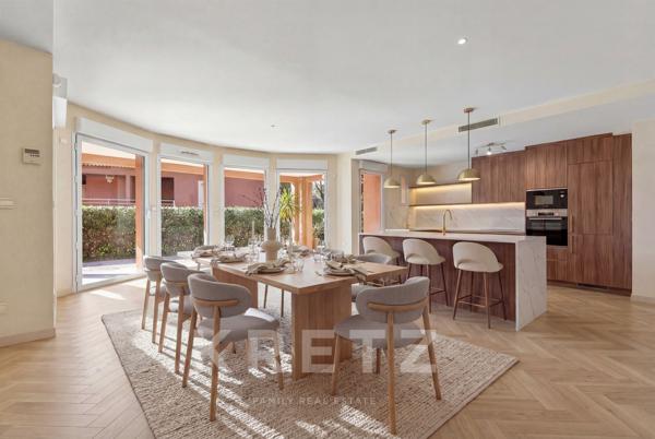 Appartement avec accès privatif à la mer