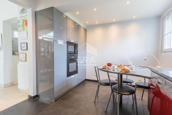 Maison 243m2 - Terrain divisible - Dépendance aménagée