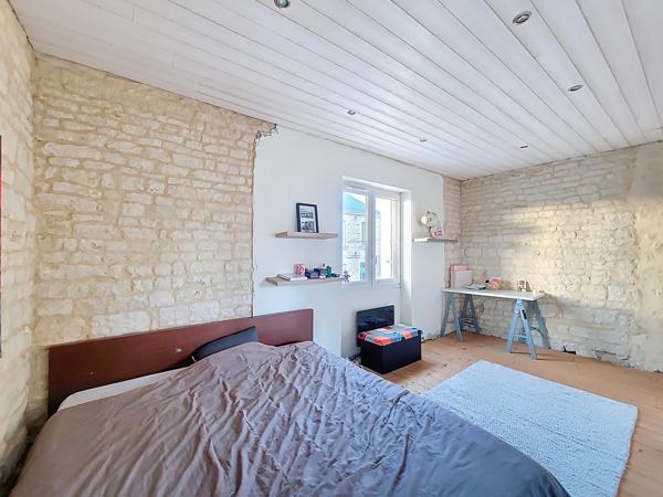 Maison 5 pièces - 146 m² Exclusivité efficity