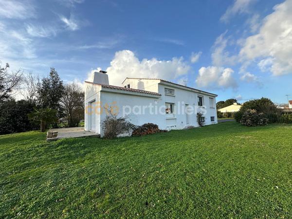 Vente Maison172 m² - 6 Pièces - SOULLANS (85300)