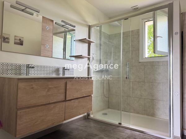 Maison à JUBLAINS, 53160 - 6 pièces 172m²