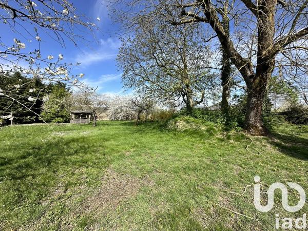 Longère 6 pièces de 198 m² à Saint-Aubin-des-Bois (28300)