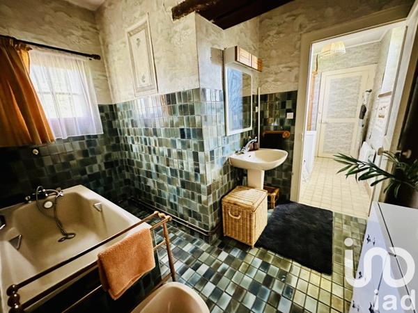 Longère 6 pièces de 198 m² à Saint-Aubin-des-Bois (28300)