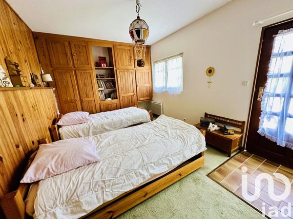 Longère 6 pièces de 198 m² à Saint-Aubin-des-Bois (28300)