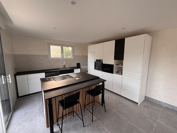 Maison Morangis 9 pièce(s) 186.67 m2