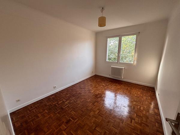 Maison Morangis 9 pièce(s) 186.67 m2