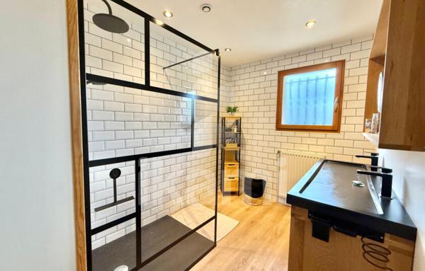 Maison de Plain-Pied, 5 pièces, 122 m2,  Terrain clos de 2 300 m2