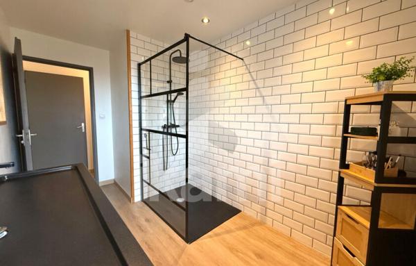 Maison de Plain-Pied, 5 pièces, 122 m2,  Terrain clos de 2 300 m2