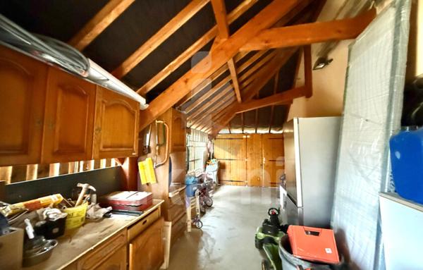 Maison de Plain-Pied, 5 pièces, 122 m2,  Terrain clos de 2 300 m2