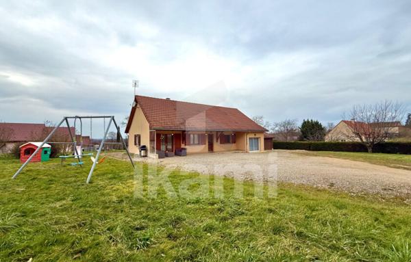 Maison de Plain-Pied, 5 pièces, 122 m2,  Terrain clos de 2 300 m2