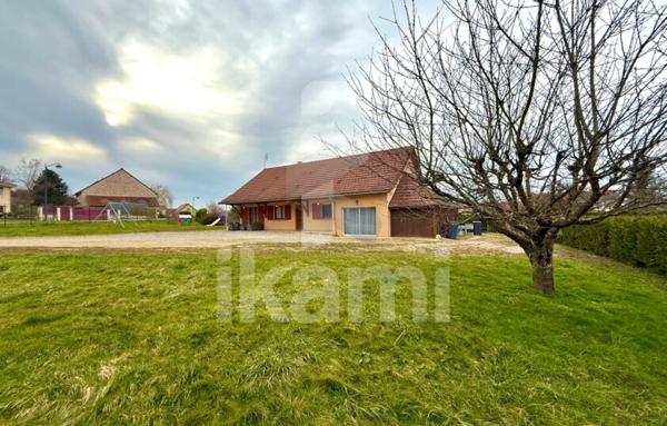 Maison de Plain-Pied, 5 pièces, 122 m2,  Terrain clos de 2 300 m2