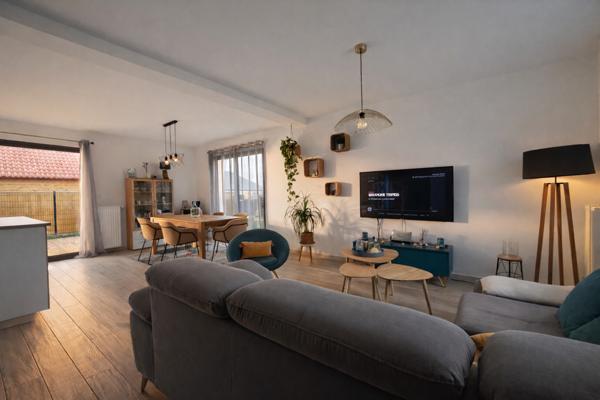 Maison - 6 pièces - 123 m²