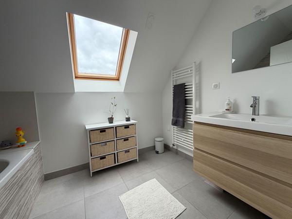 Maison - 6 pièces - 123 m²