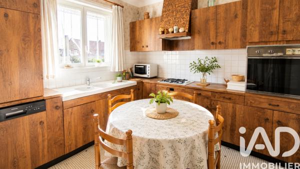 Maison à vendre 4 pièces 85 m² Saint-Étienne-de-Montluc