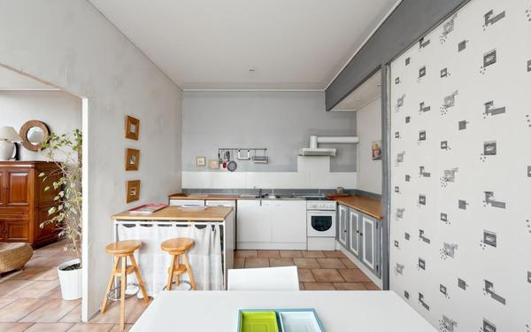 Appartement à vendre    6 pièces • 148,39 m2 Martigues