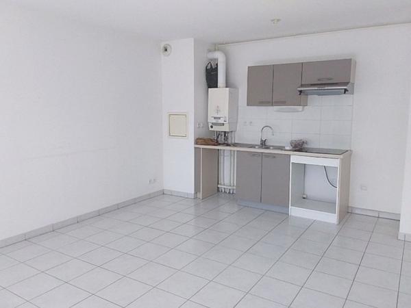 Appartement LAUNAGUET 63 m²