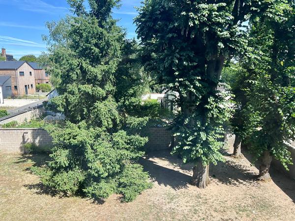 ORLÉANS 132M² - 2 BALCONS - ASCENSEUR - 2 GARAGES - 1 GRENIER