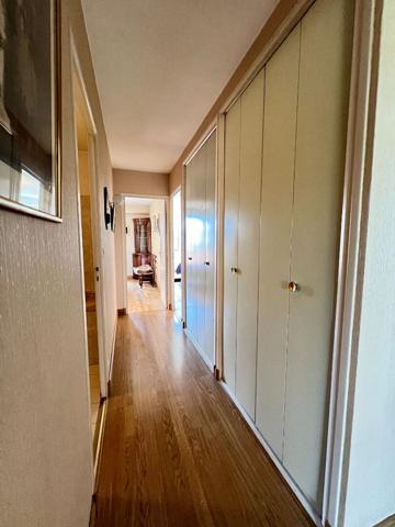 ORLÉANS 132M² - 2 BALCONS - ASCENSEUR - 2 GARAGES - 1 GRENIER