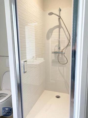 Appartement à louer 1 pièce 26.87m² Fontenay-le-Comte (85200)