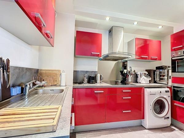 Appartement Suresnes 4 pièce(s) 99.5 m2