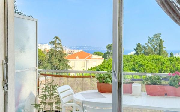 Appartement à vendre    2 pièces • 51,17 m2 Nice