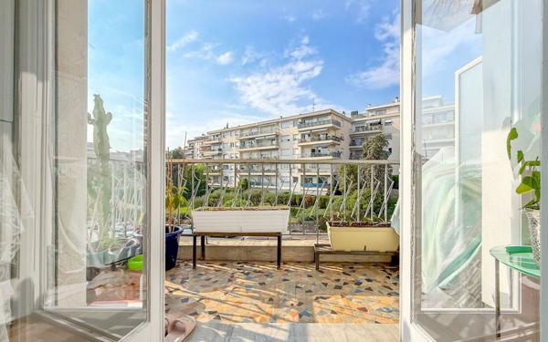 Appartement à vendre    2 pièces • 51,17 m2 Nice
