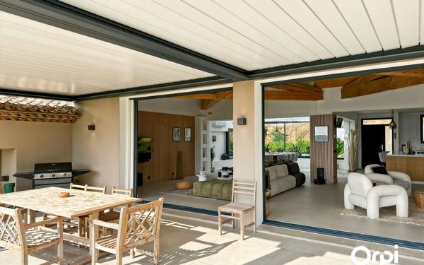 Maison à vendre    6 pièces •  La Croix-Valmer