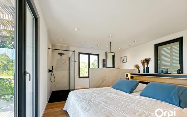 Maison à vendre    6 pièces •  La Croix-Valmer