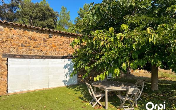 Maison à vendre    6 pièces •  La Croix-Valmer