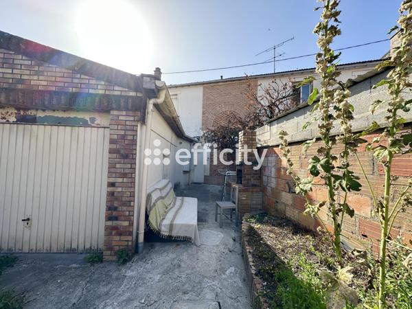 Immeuble 10 pièces - 137 m²