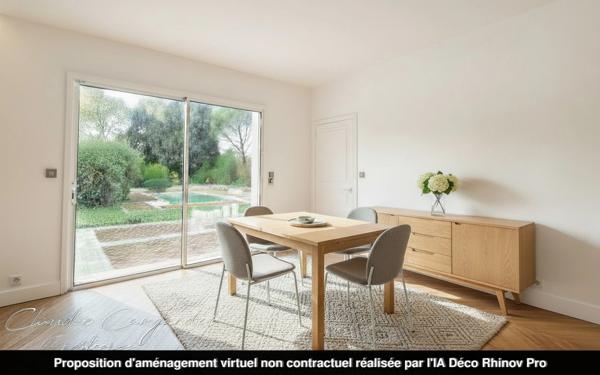 Magnifique propriété de 7 pièces alliant espace, élégance et cadre verdoyant à seulement 10' de LA ROCHELLE