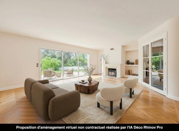 Magnifique propriété de 7 pièces alliant espace, élégance et cadre verdoyant à seulement 10' de LA ROCHELLE