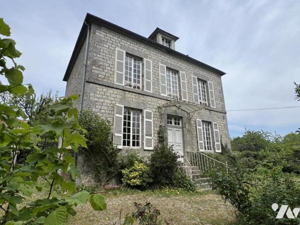 LA CHAPELLE D'ANDAINE, maison de maître à rénover avec parc arboré et dépendances