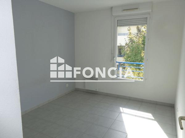 Location Appartement 3 pièces 53.09 m² - 6/8 ALLEE ARMONVILLE Poitiers 86000