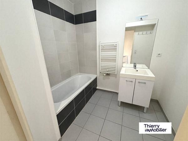 Appartement 3 pièces                                        - 44100 Nantes - Longchamp Réf : 131077