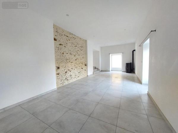 Maison à vendre à Cossé-le-Vivien en Mayenne (53230), ref : 53032-1087