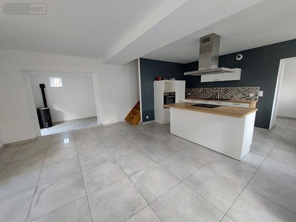 Maison à vendre à Cossé-le-Vivien en Mayenne (53230), ref : 53032-1087