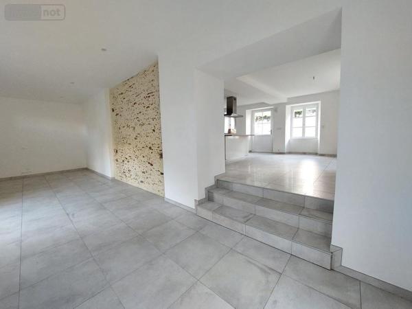 Maison à vendre à Cossé-le-Vivien en Mayenne (53230), ref : 53032-1087