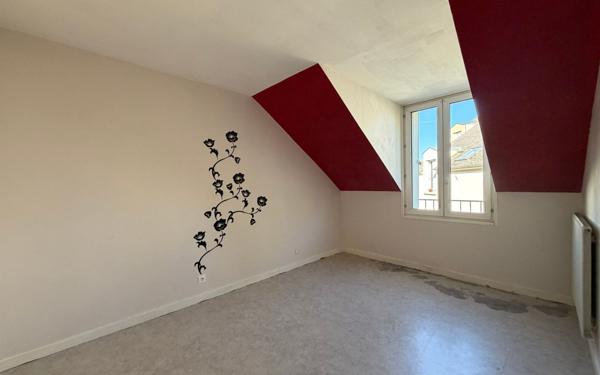 Maison à vendre    3 pièces • 82 m2 Lucé