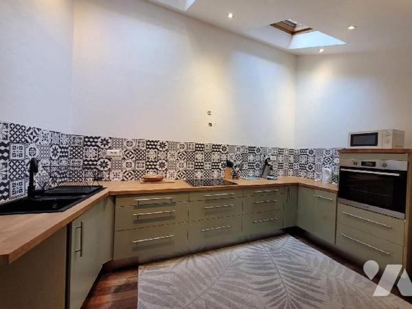 BOULOGNE SUR MER, Maison d'habitation - EXCLUSIVITE - Au coeur de la vieille ville et à deux pa...