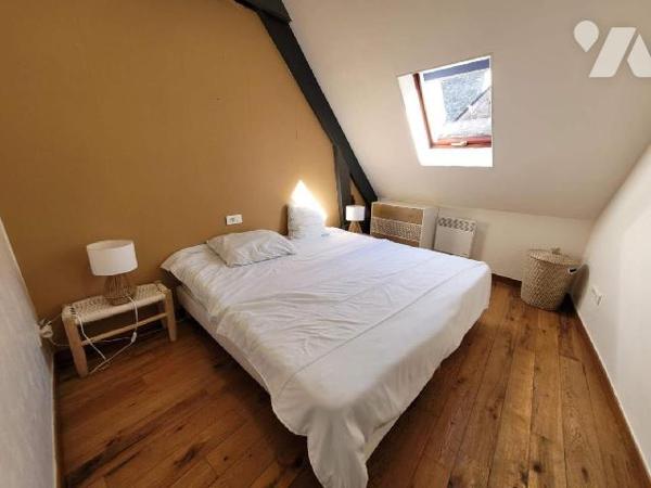 BOULOGNE SUR MER, Maison d'habitation - EXCLUSIVITE - Au coeur de la vieille ville et à deux pa...